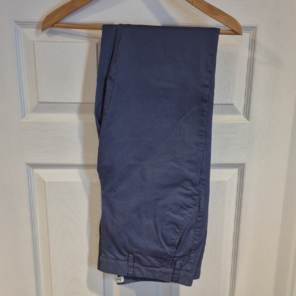 Like New Boden Slim Fit Blueish/Gray Men's  Chinos, 36x36